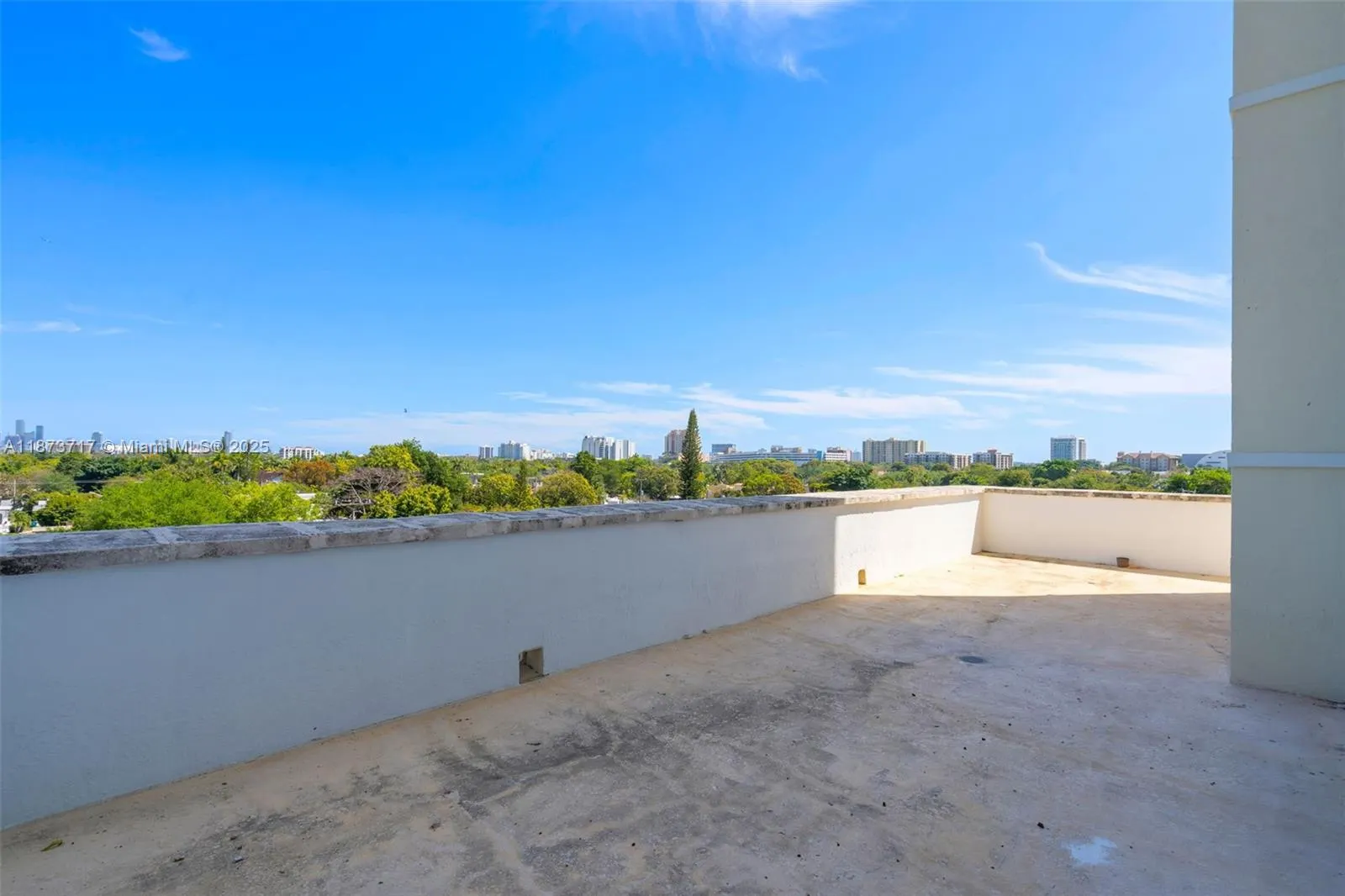 1627 SW 37th Ave, #207