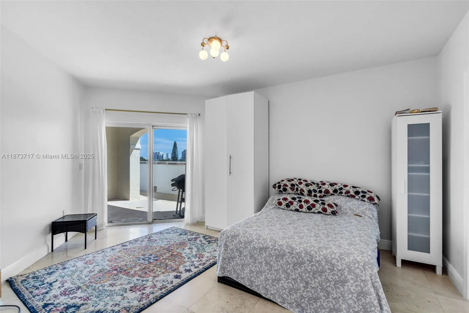 1627 SW 37th Ave, #207