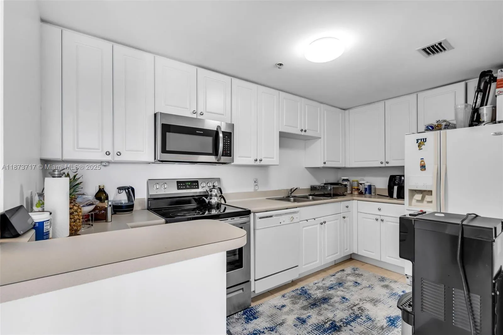 1627 SW 37th Ave, #207