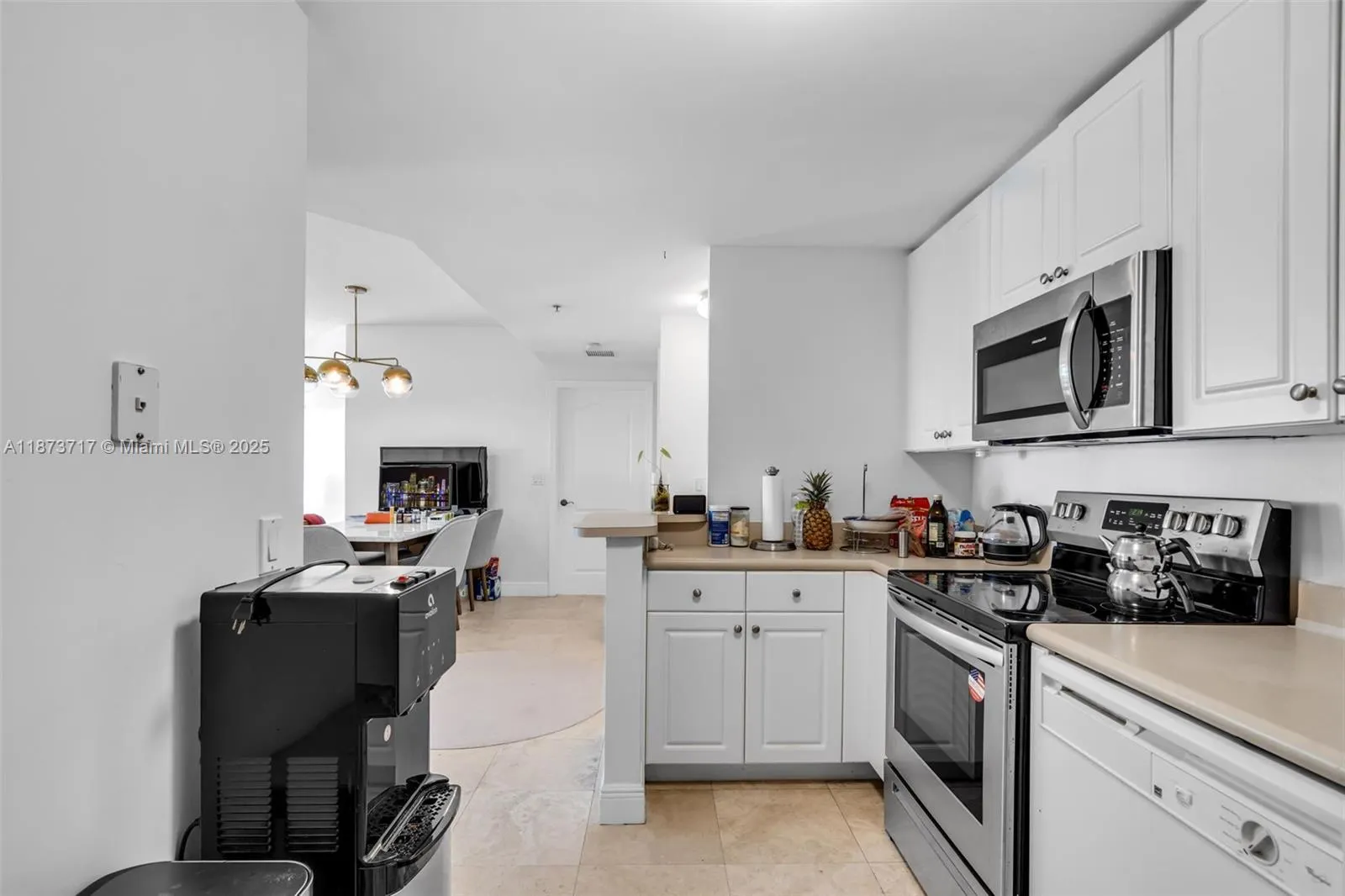 1627 SW 37th Ave, #207
