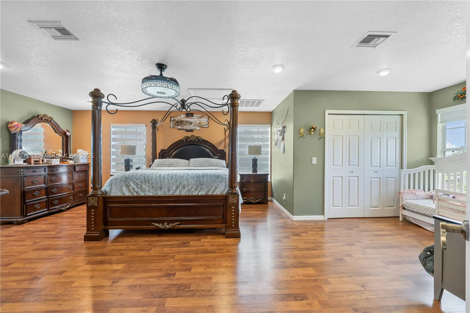 5208 Oakdale Rd, #5208