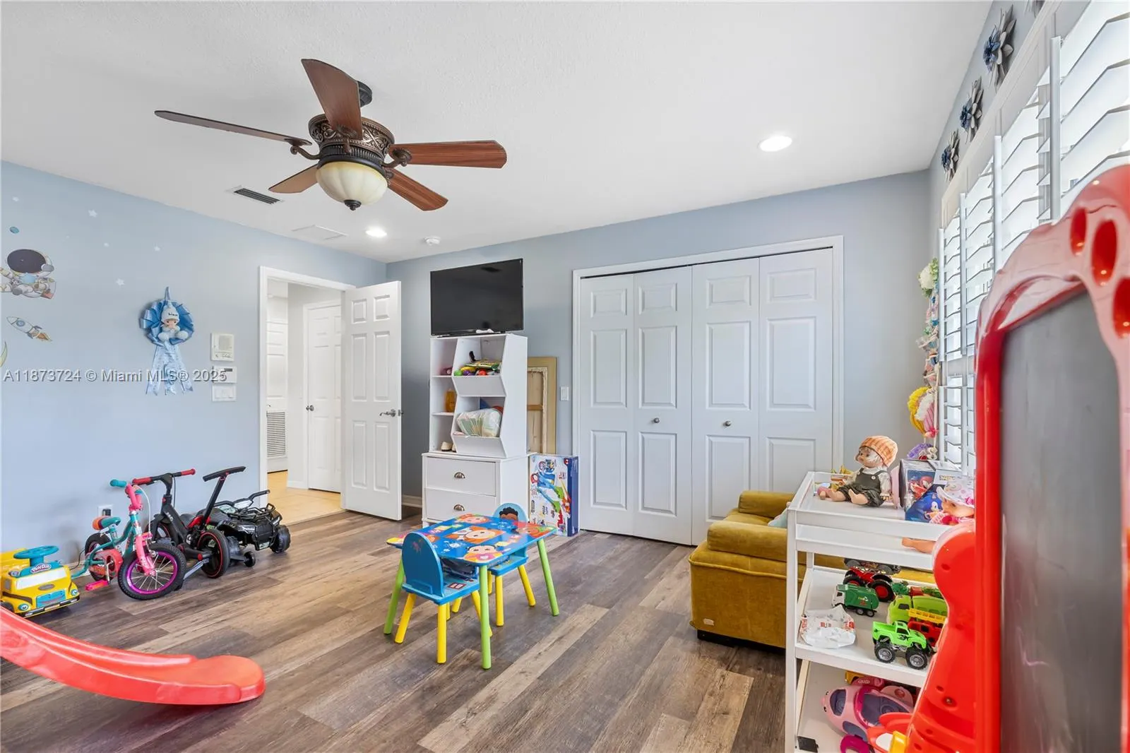 5208 Oakdale Rd, #5208