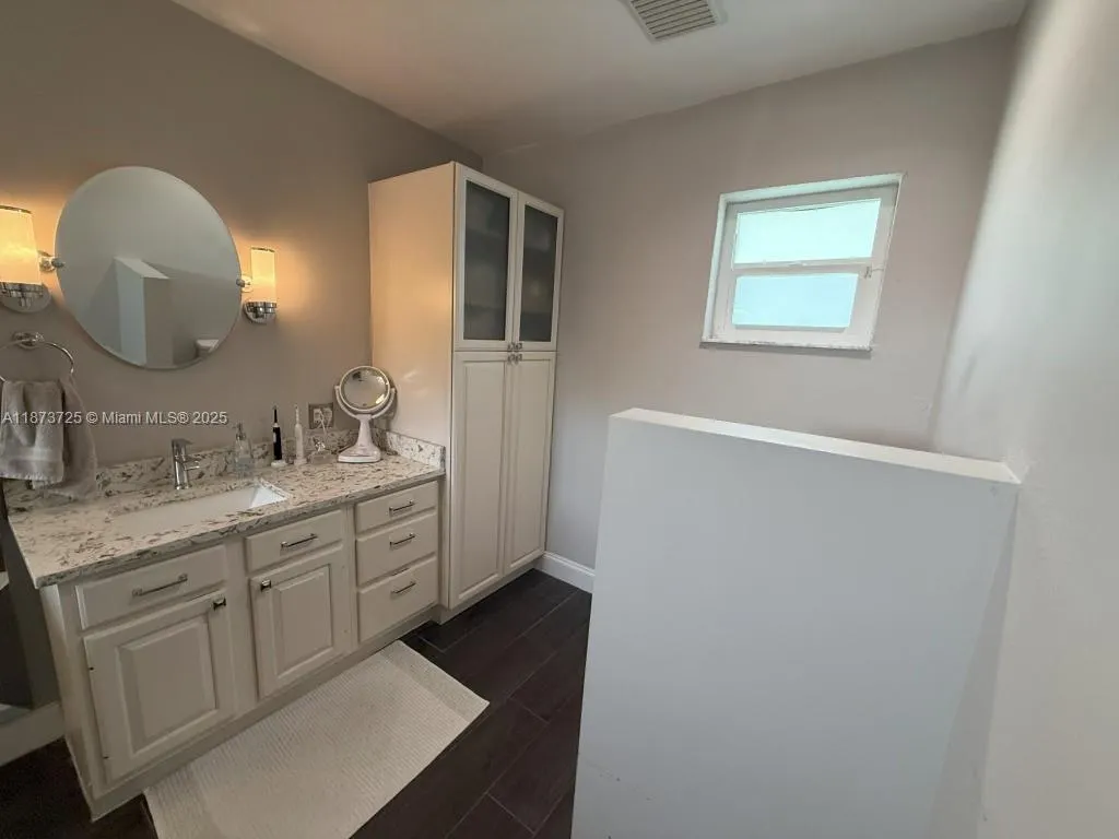 10700 SW 139th Rd