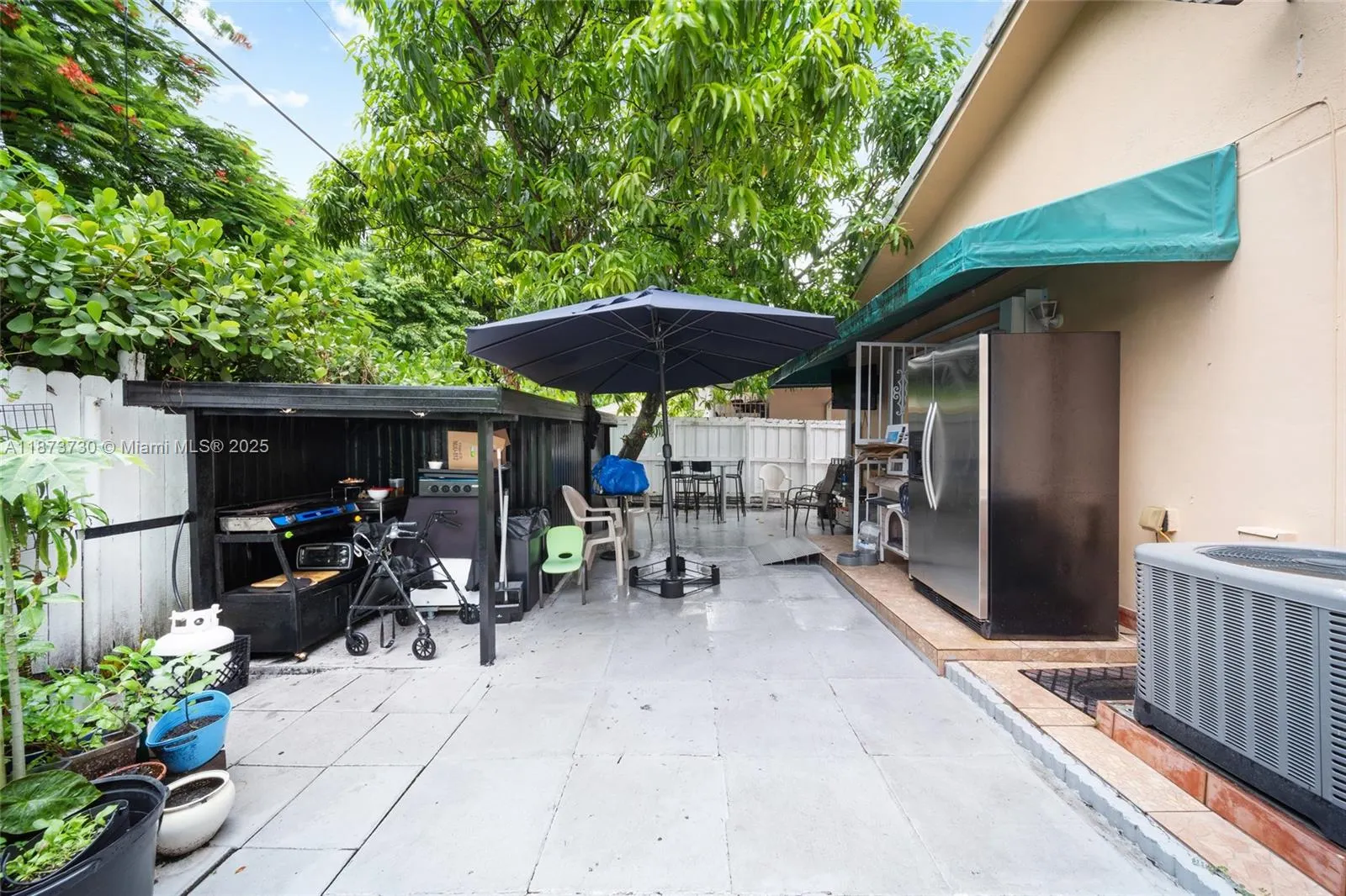 2500 SW 11th St