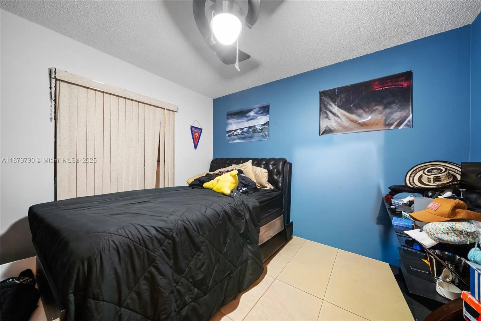 2500 SW 11th St