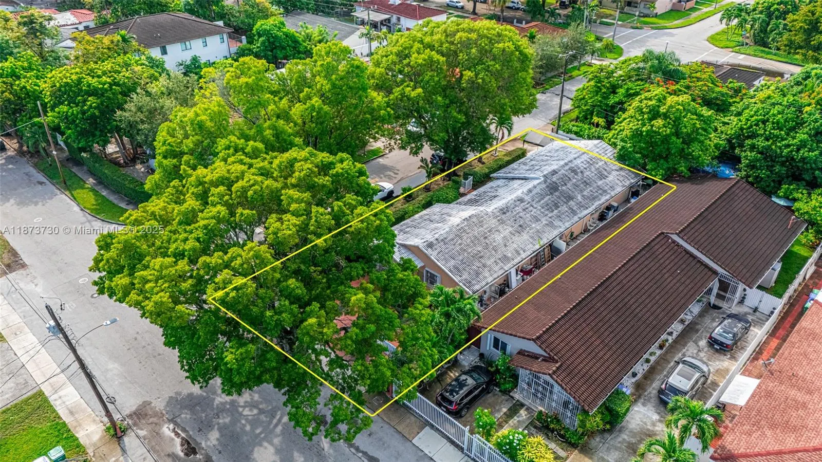2500 SW 11th St