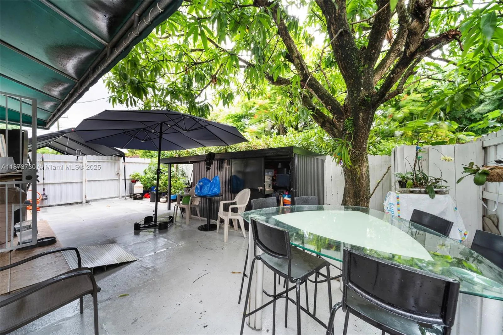 2500 SW 11th St