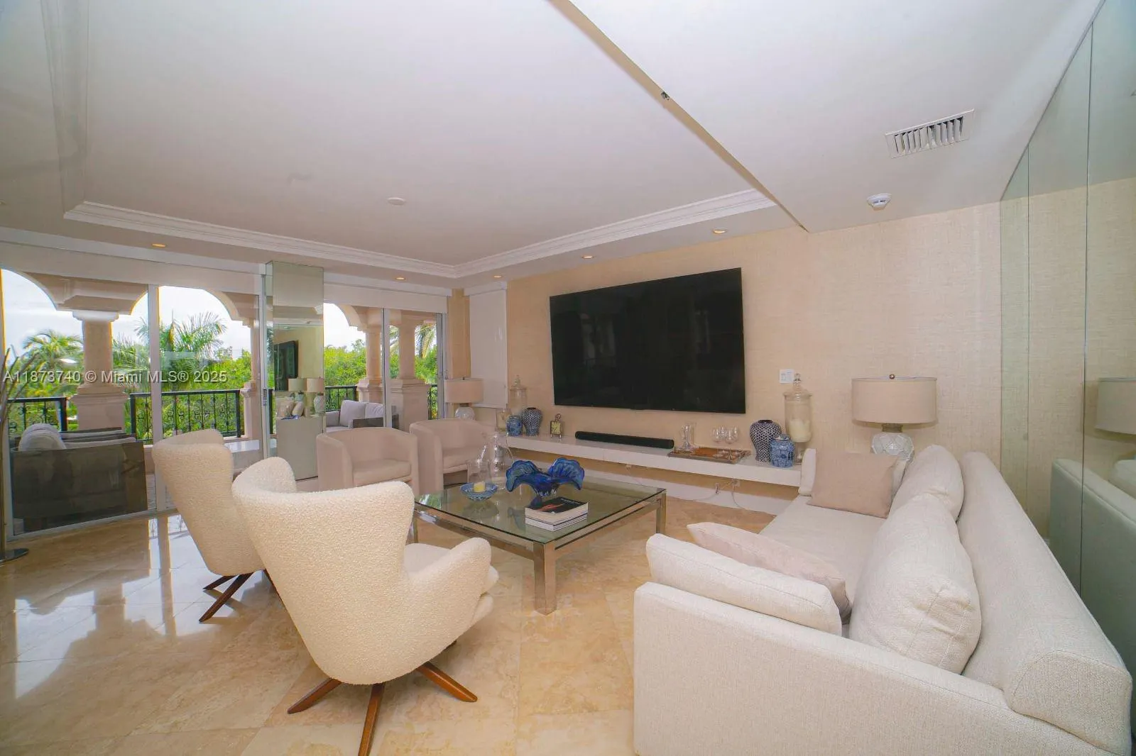 19237 Fisher Island Dr, #19237