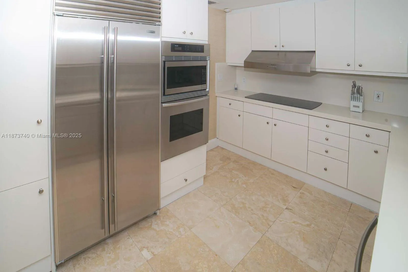19237 Fisher Island Dr, #19237