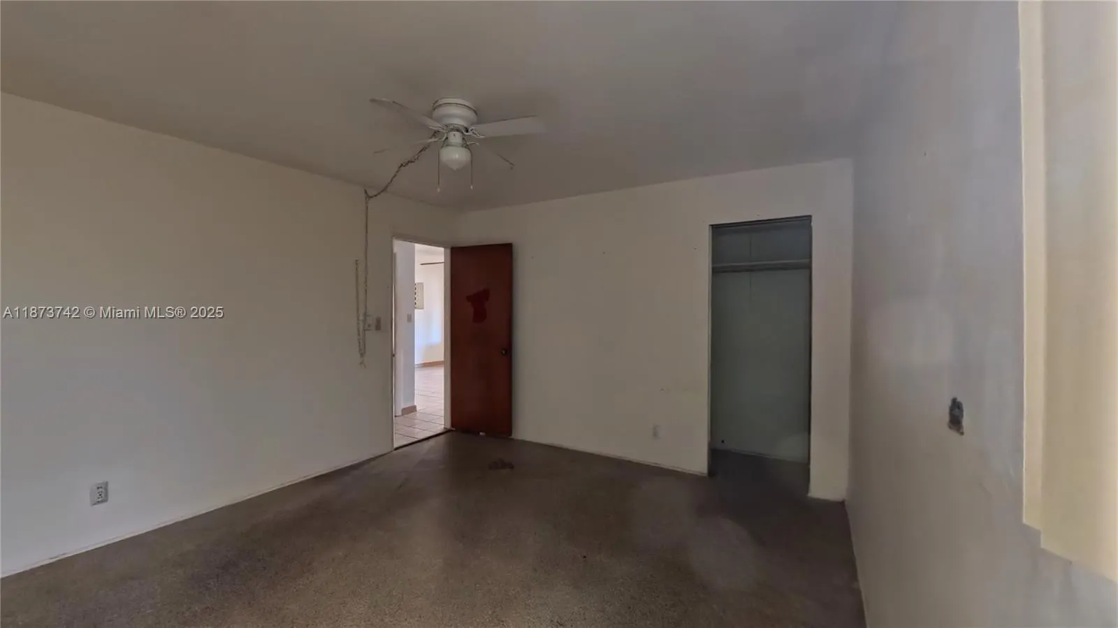 410 NW 52 St
