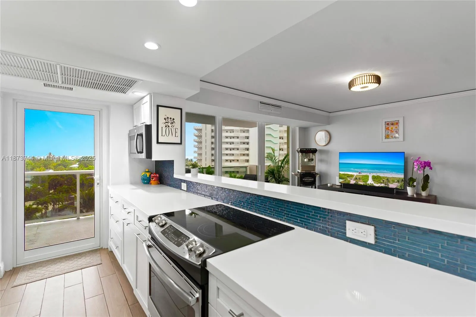 2841 N Ocean Blvd, #702