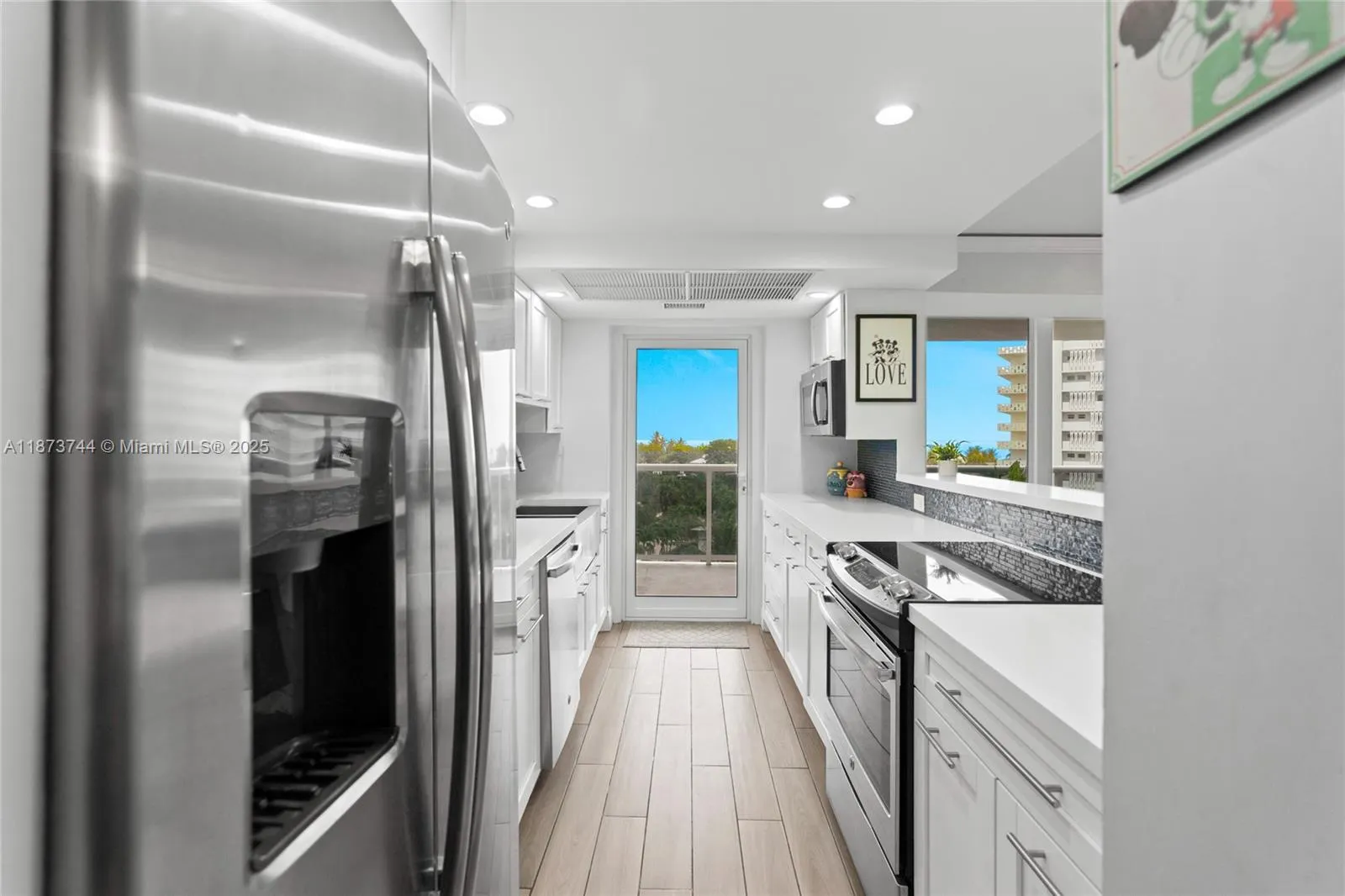 2841 N Ocean Blvd, #702