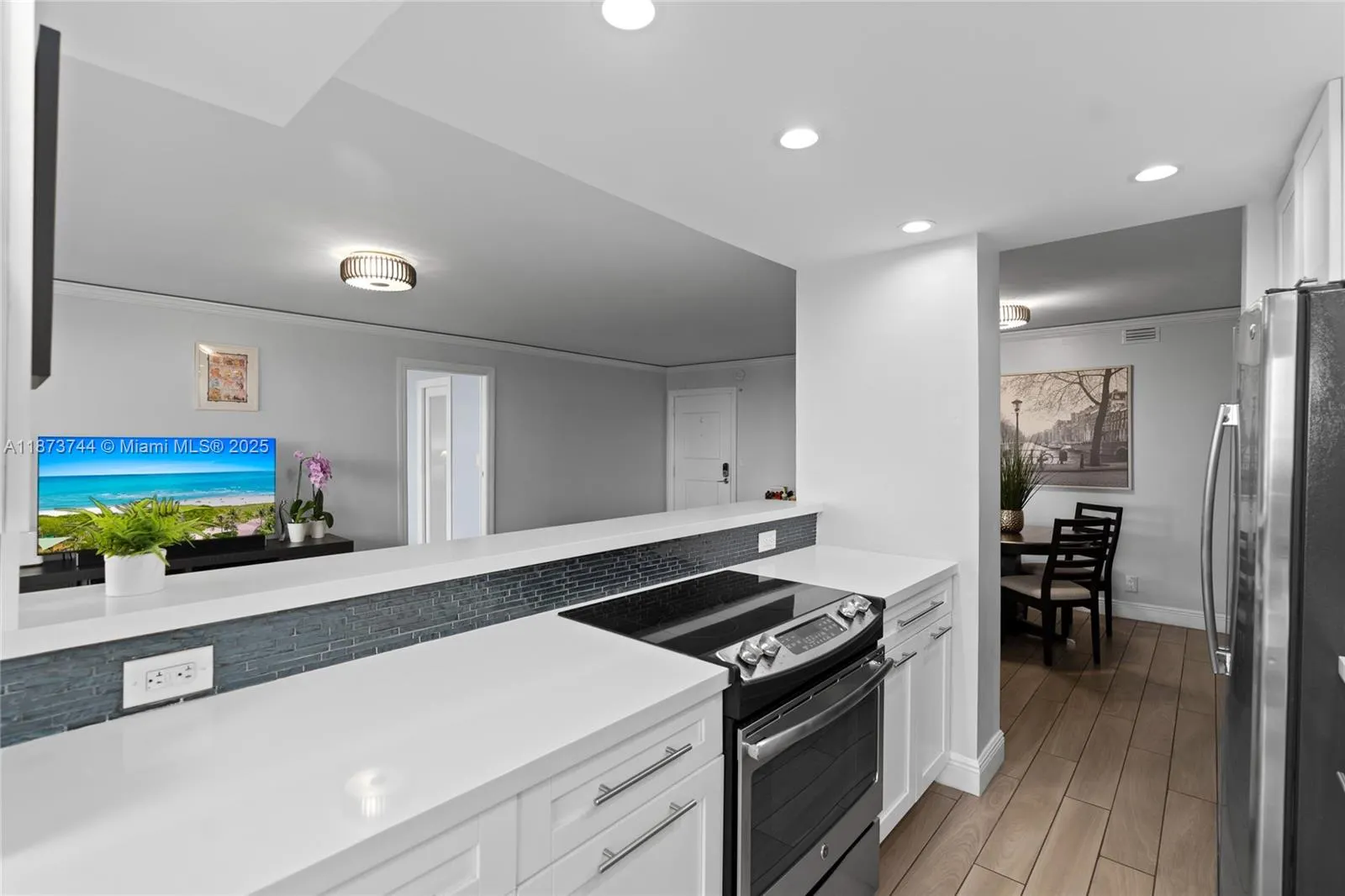 2841 N Ocean Blvd, #702
