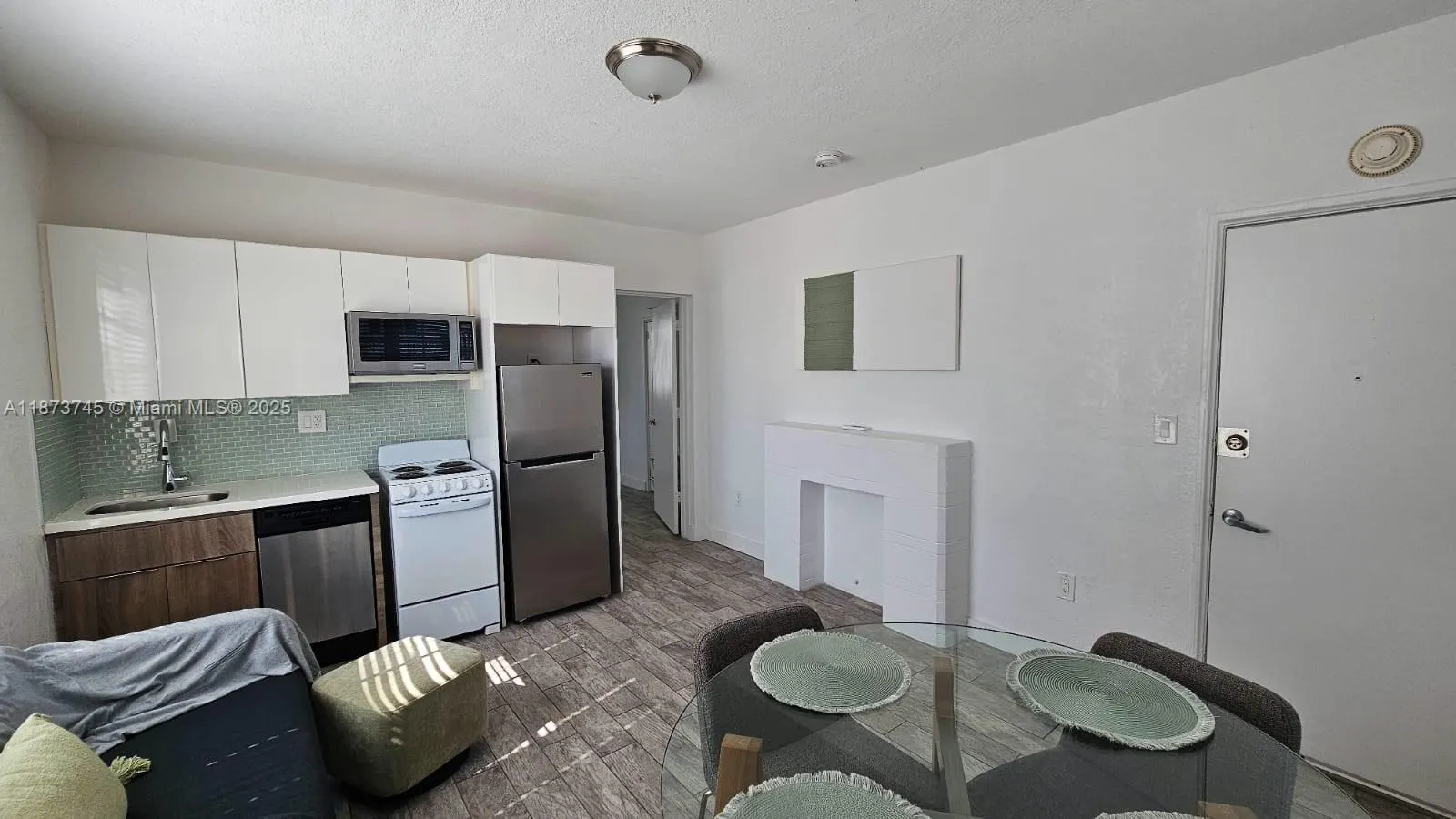 741 15th St, #1