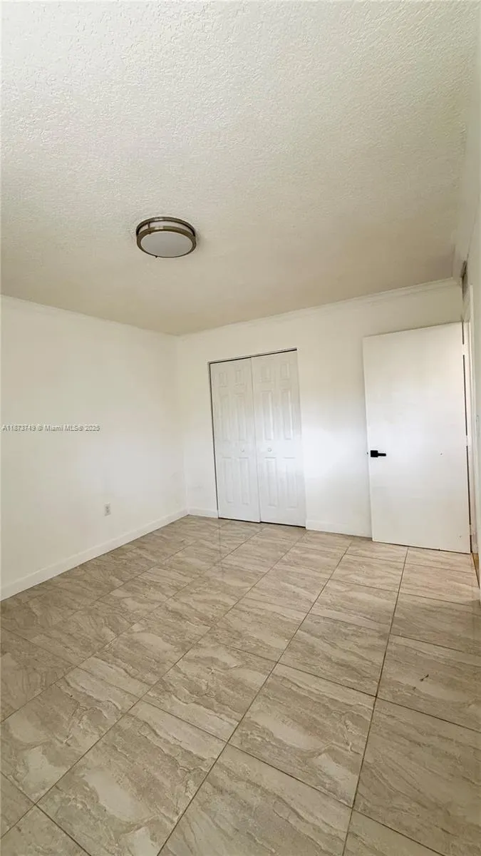 7121 Miami Lakes Dr, #Q8
