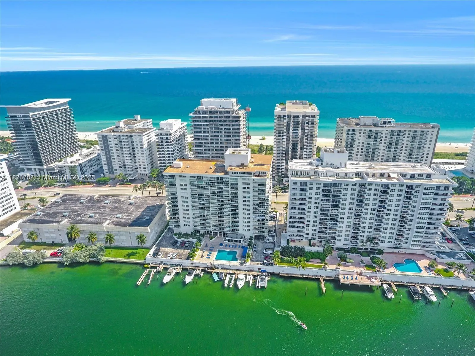 5750 Collins Ave, #14A