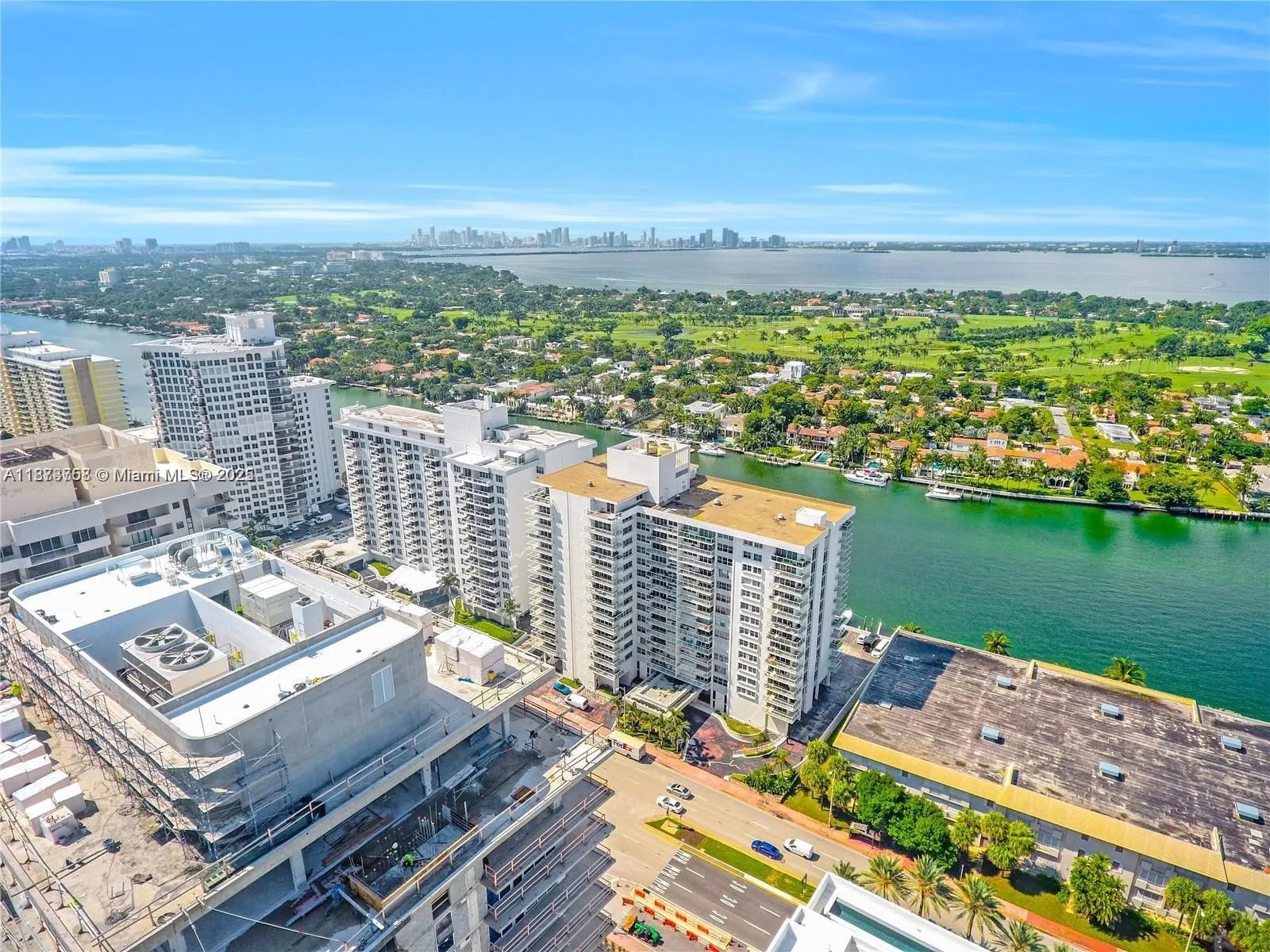 5750 Collins Ave, #14A