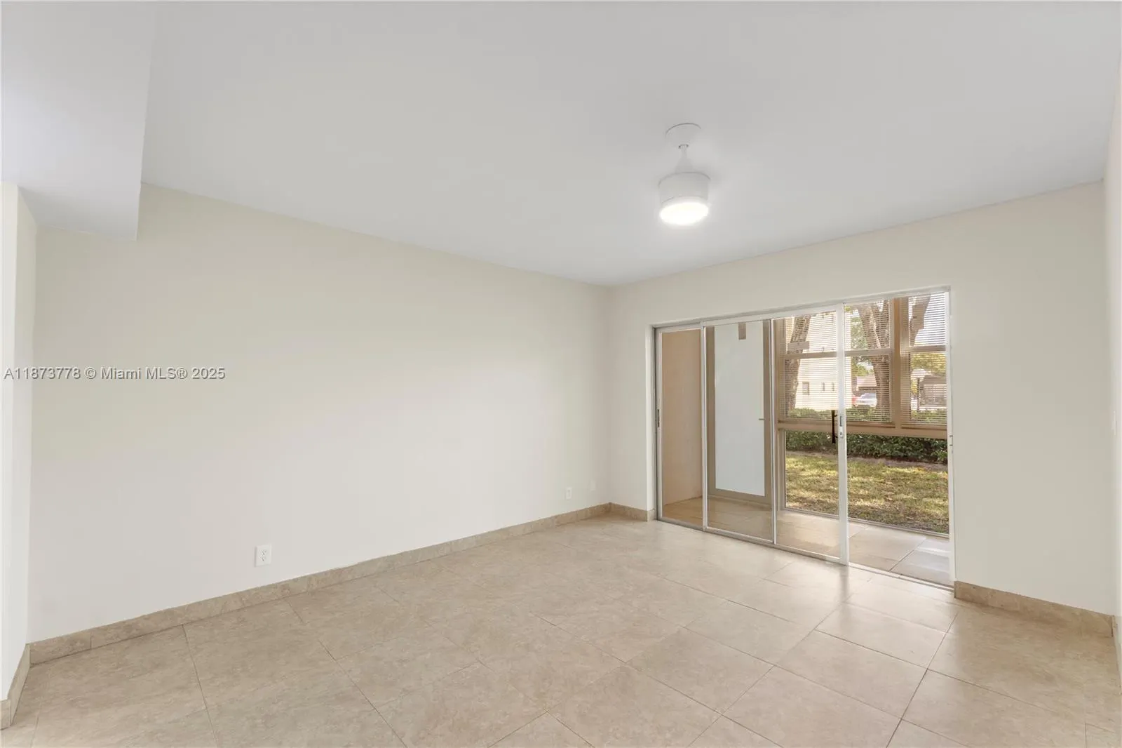 300 Berkley Rd, #107