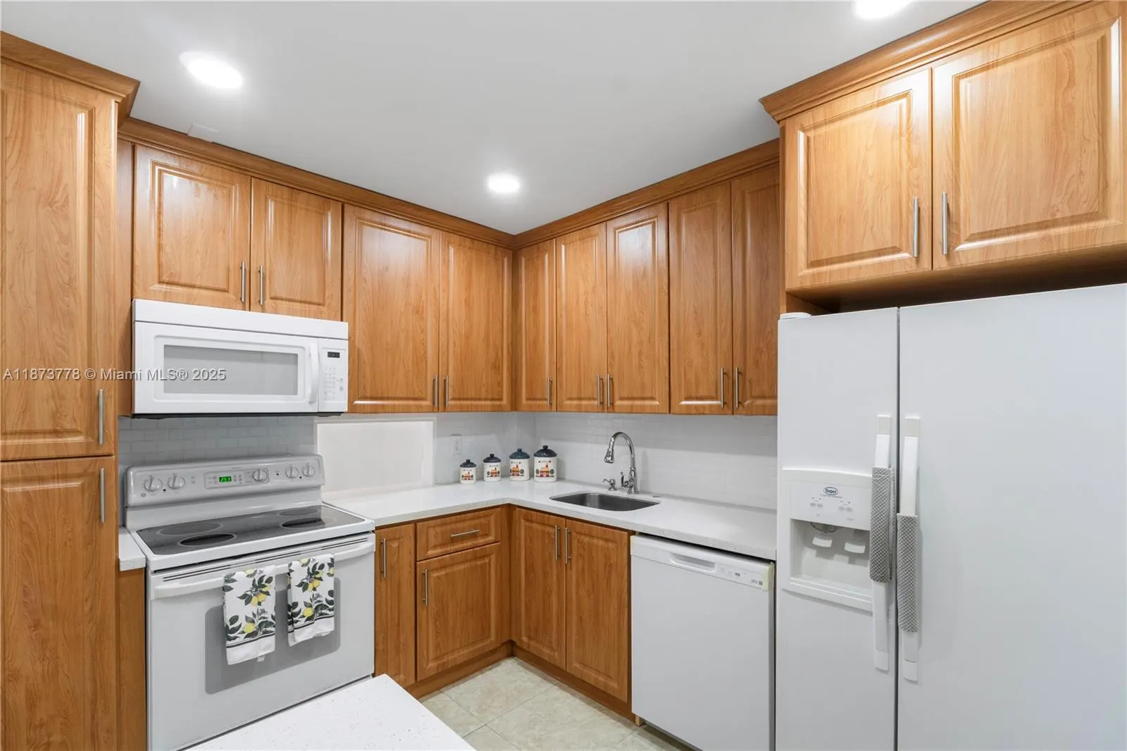 300 Berkley Rd, #107