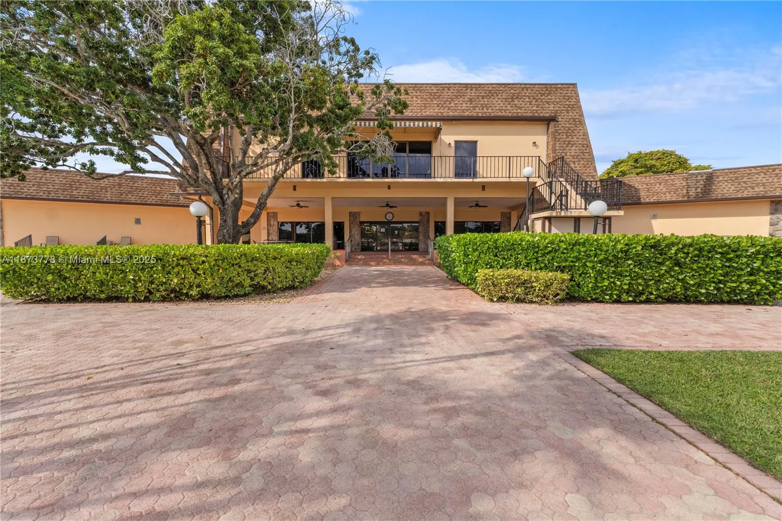 300 Berkley Rd, #107