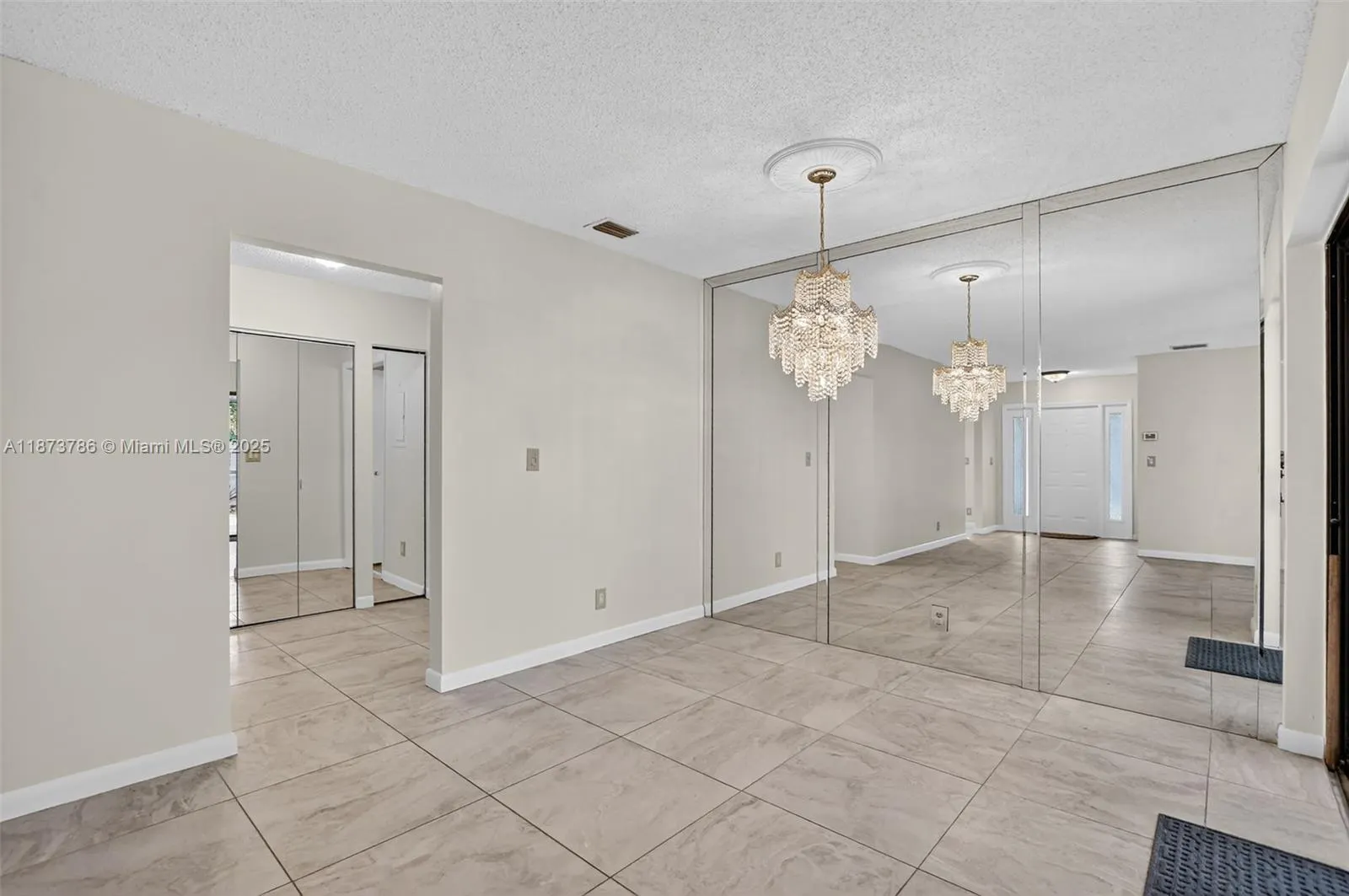 4843 NW 22nd St, #4157