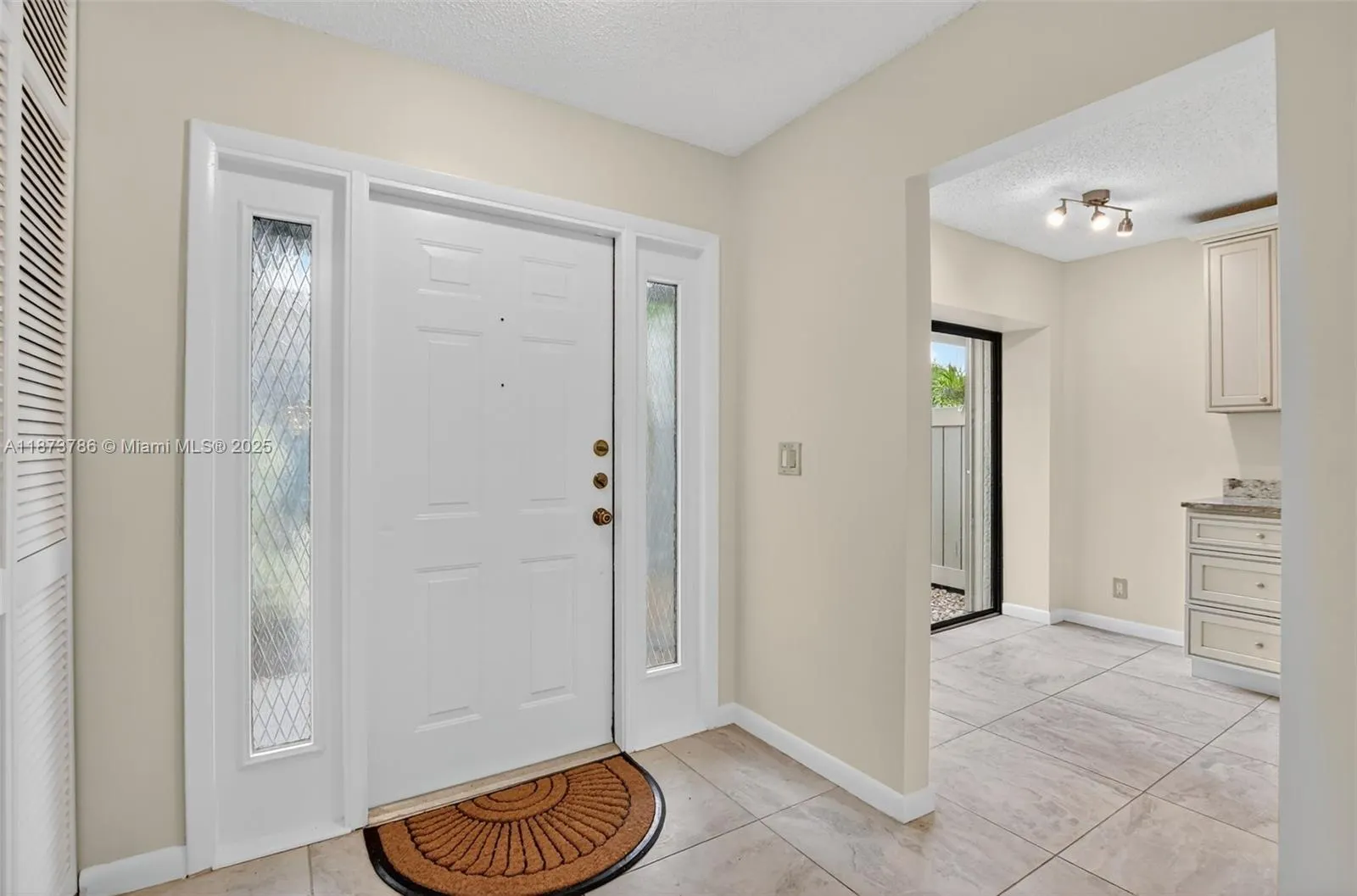 4843 NW 22nd St, #4157