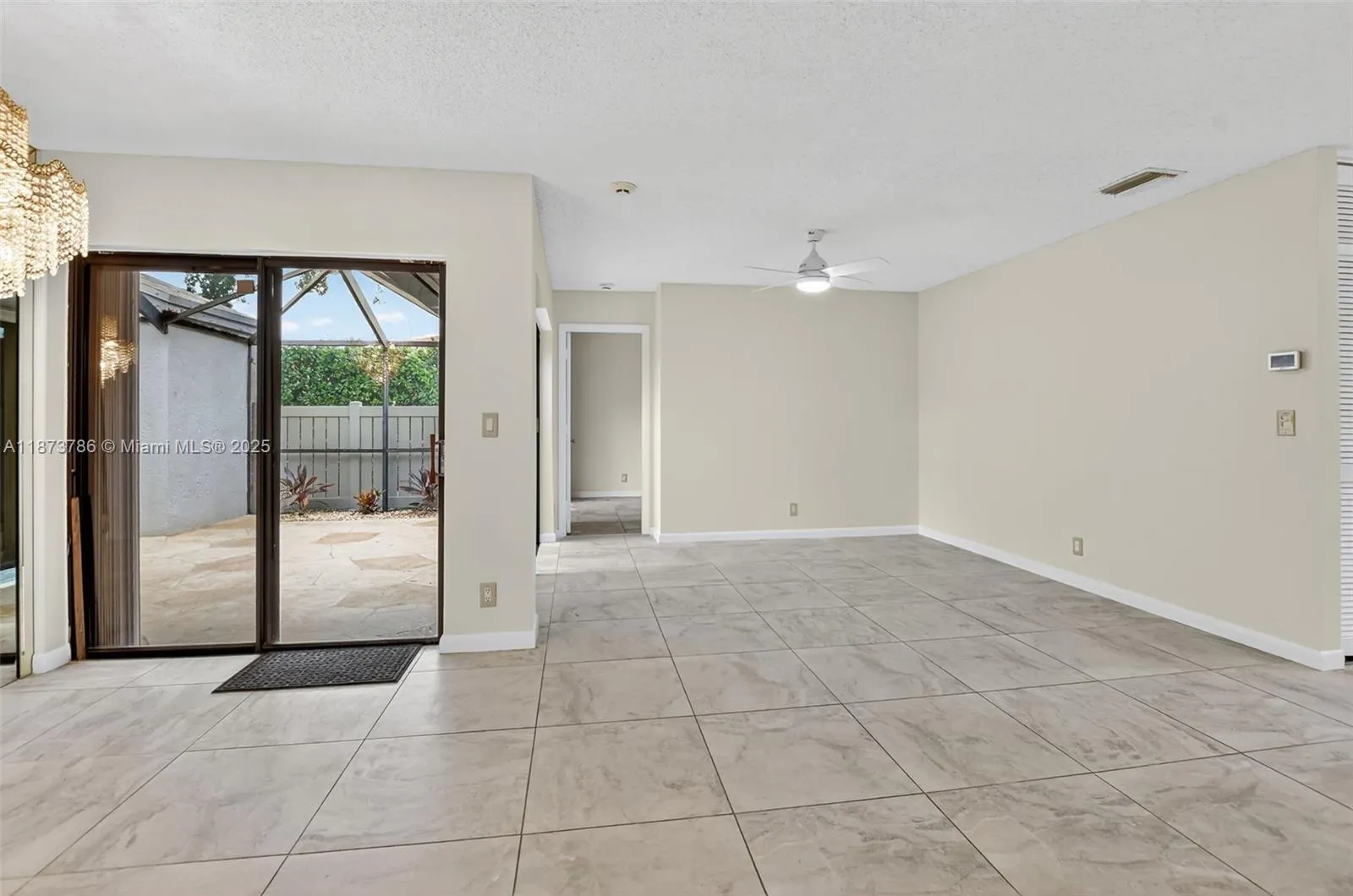 4843 NW 22nd St, #4157