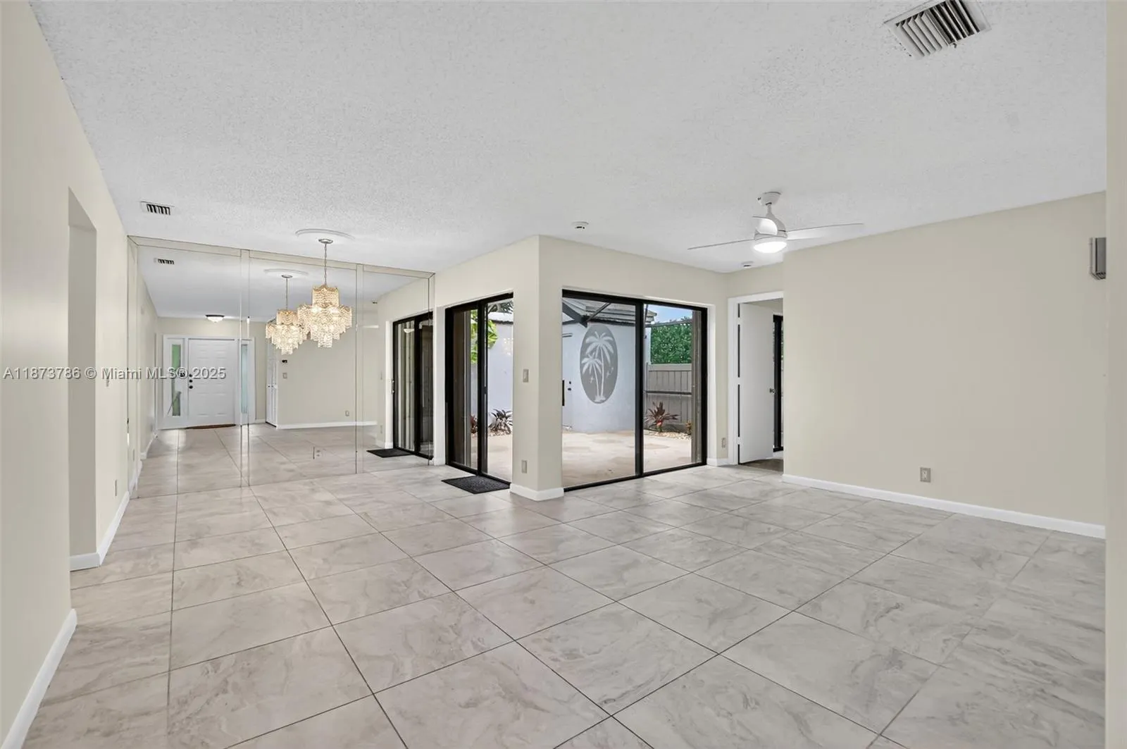 4843 NW 22nd St, #4157