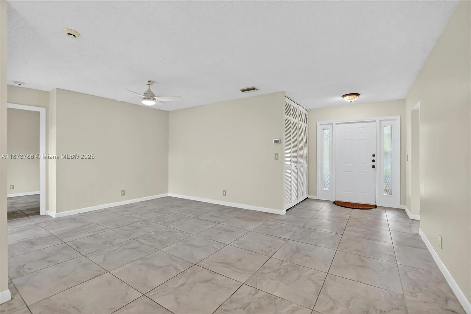 4843 NW 22nd St, #4157