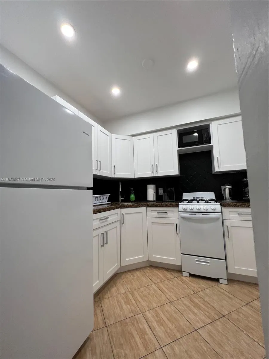 620 Jefferson Ave, #2