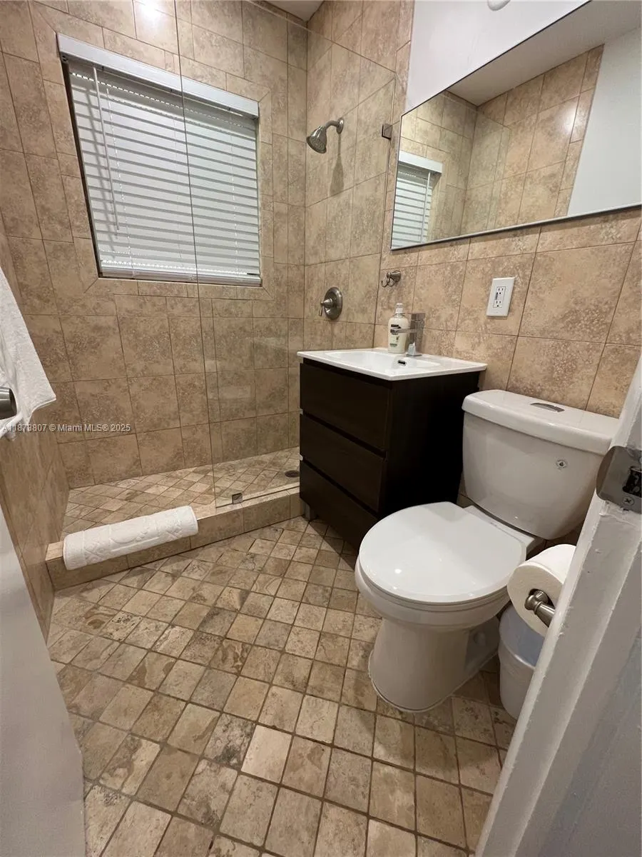 620 Jefferson Ave, #2