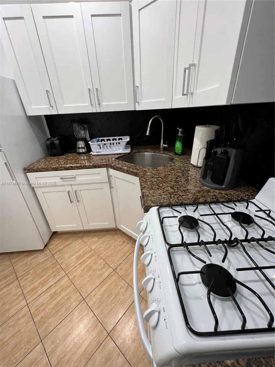 620 Jefferson Ave, #2