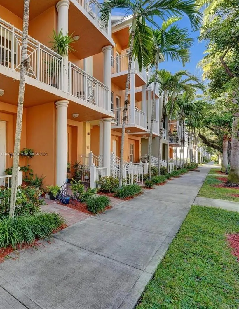 1337 SW 3rd Ct, #0