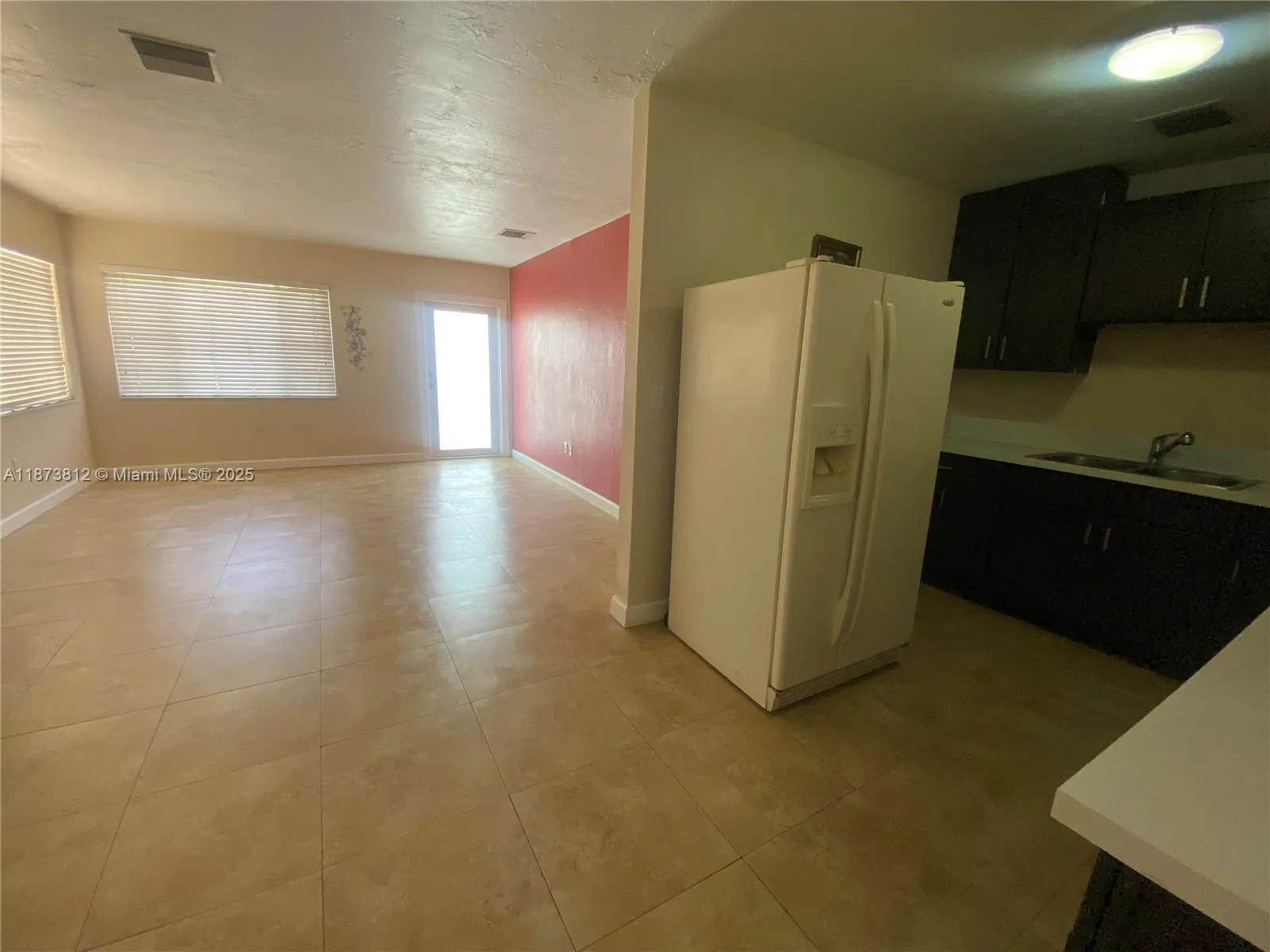 10440 NW 28th Ct