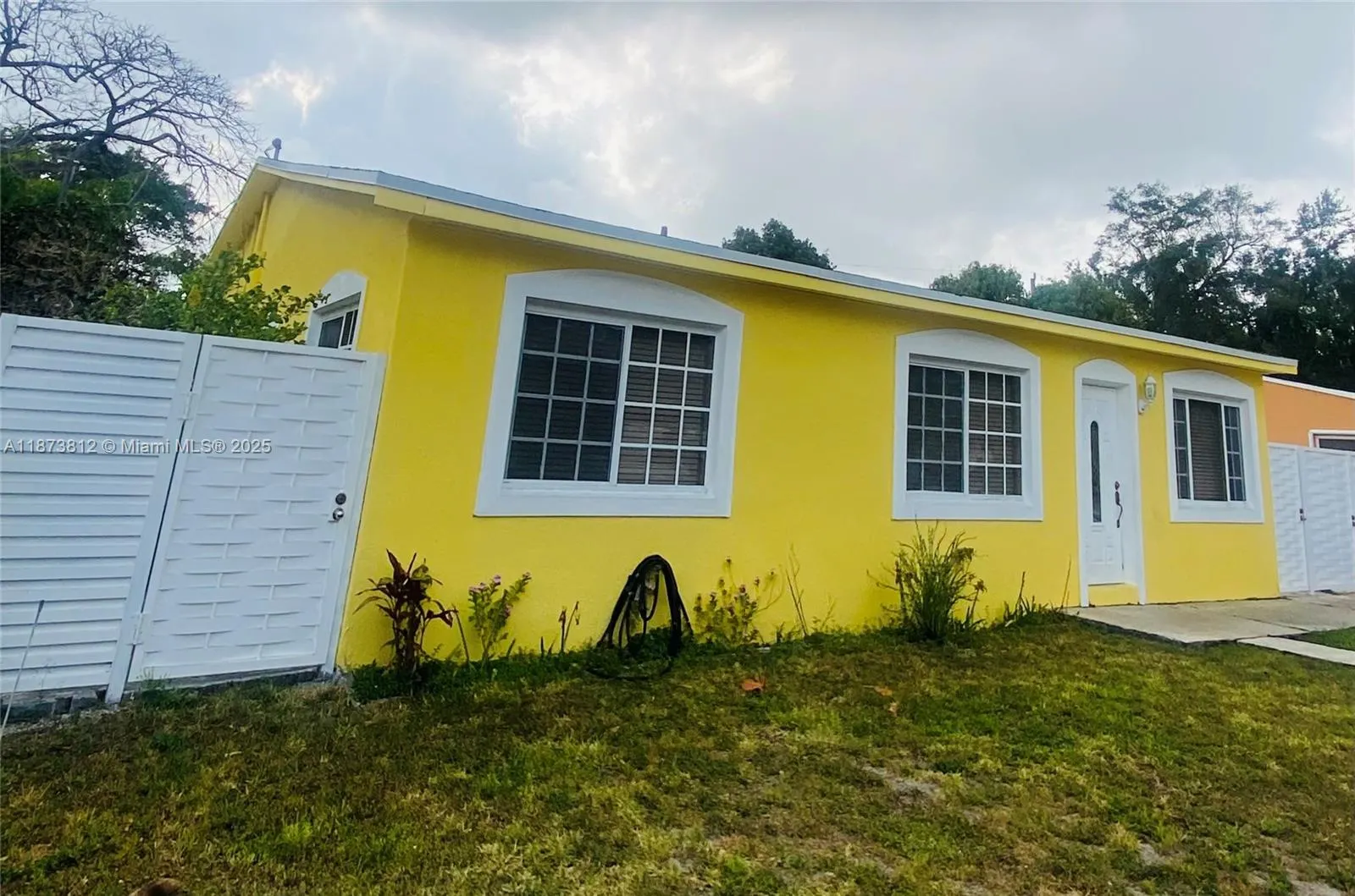 10440 NW 28th Ct