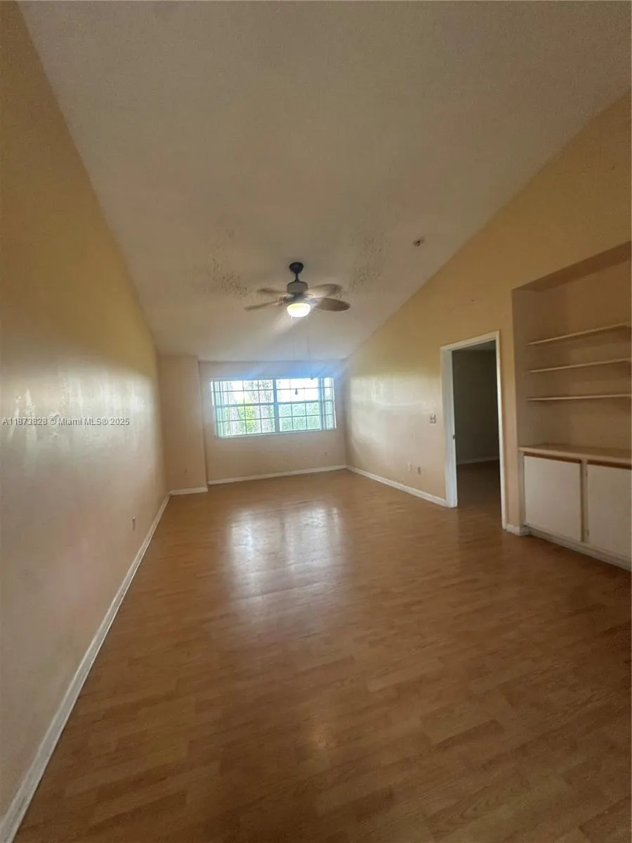 18318 NW 68th Ave, #B