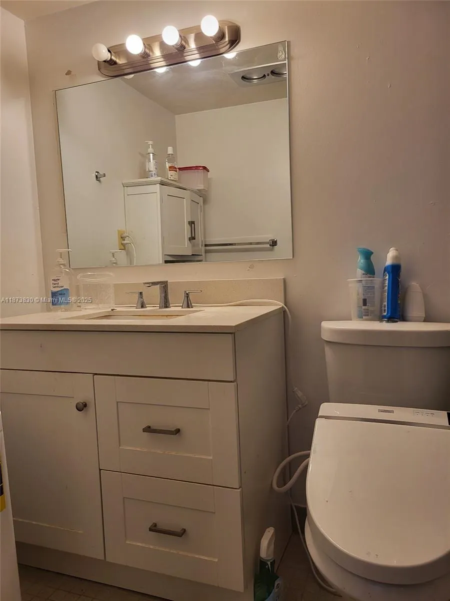 1024 SE 4th Ave, #403