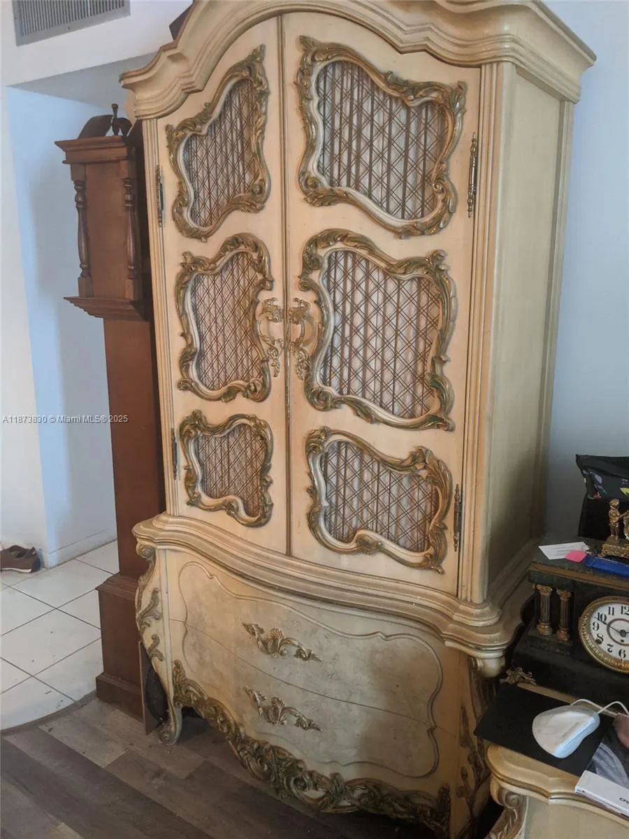 1024 SE 4th Ave, #403