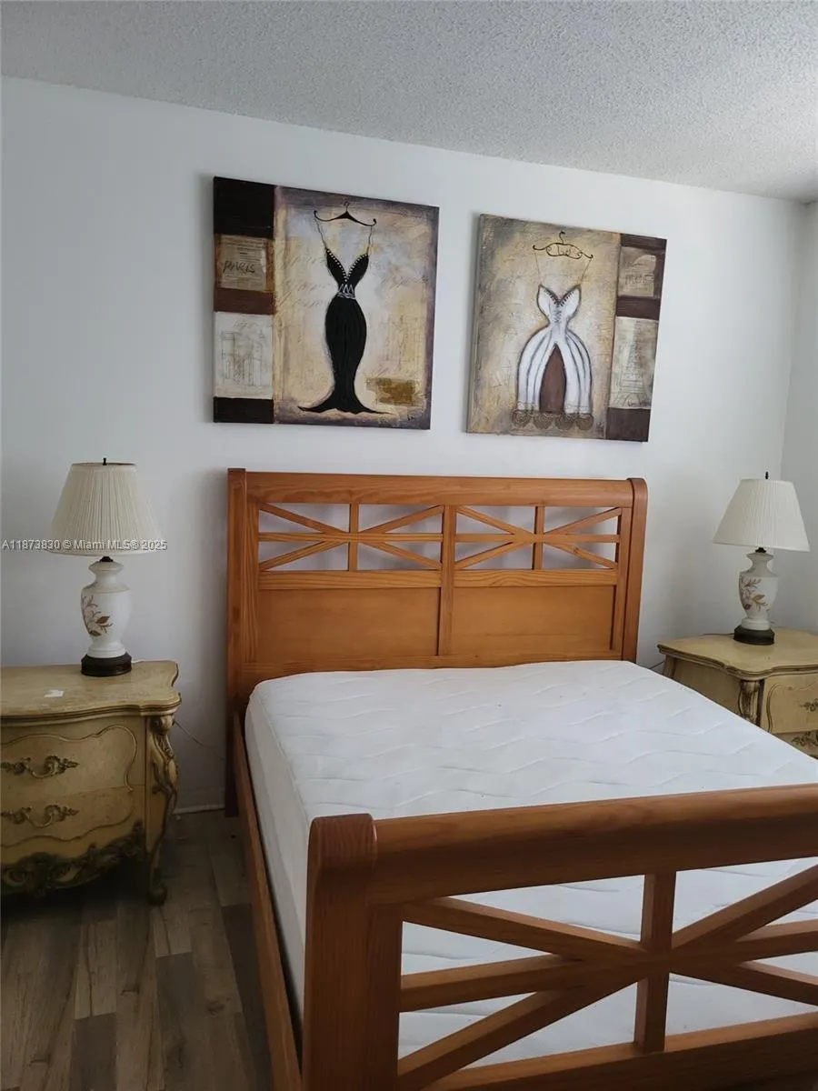 1024 SE 4th Ave, #403