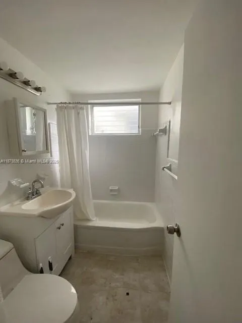 8132 Harding Ave, #7