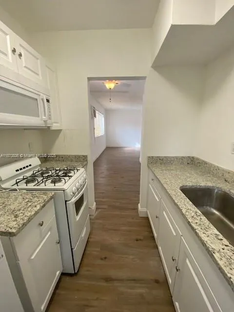 8132 Harding Ave, #7