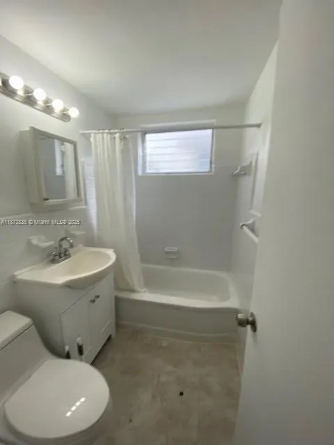 8132 Harding Ave, #7