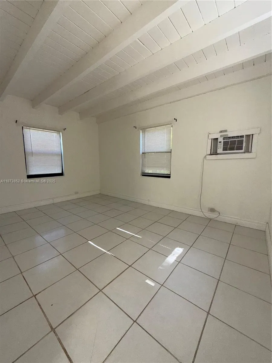 1503 NE 128th St, #1+2