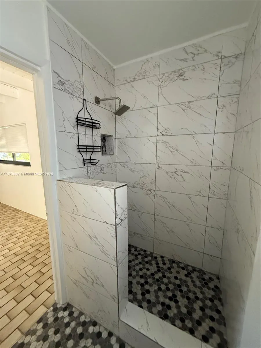 1503 NE 128th St, #1+2