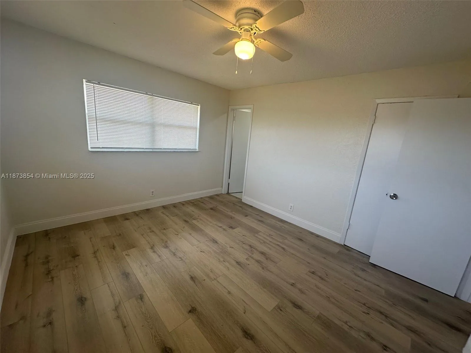 2775 Taft St, #302