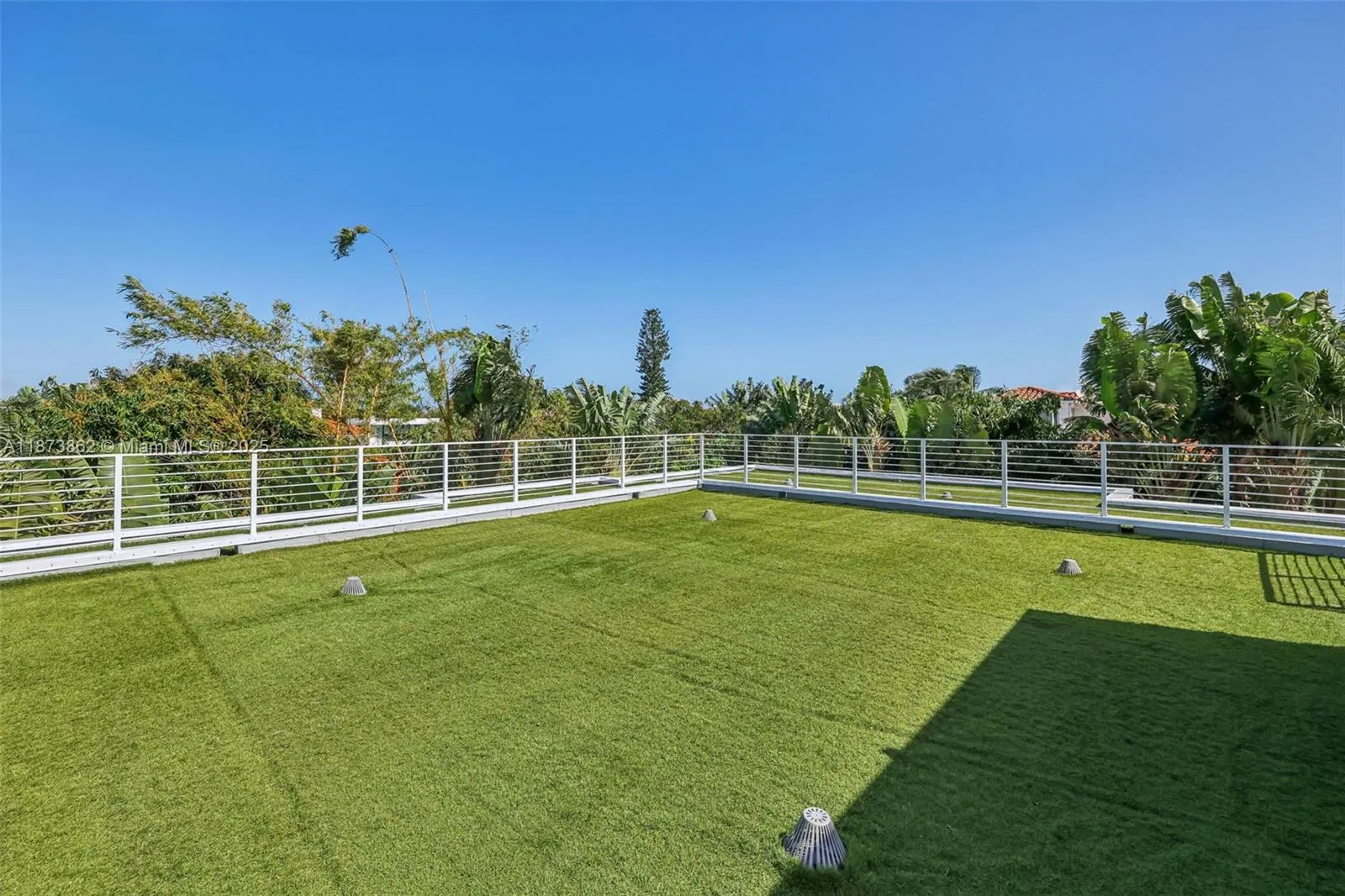 425 Harbor Dr