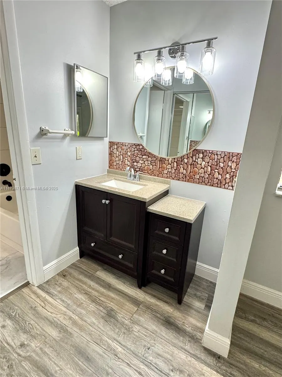 1192 Coral Club Dr, #1192