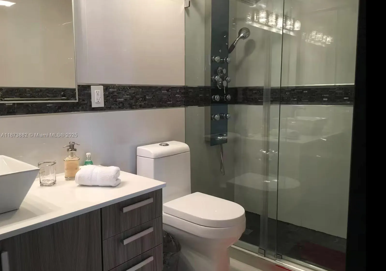 19501 E Country Club Dr, #9107