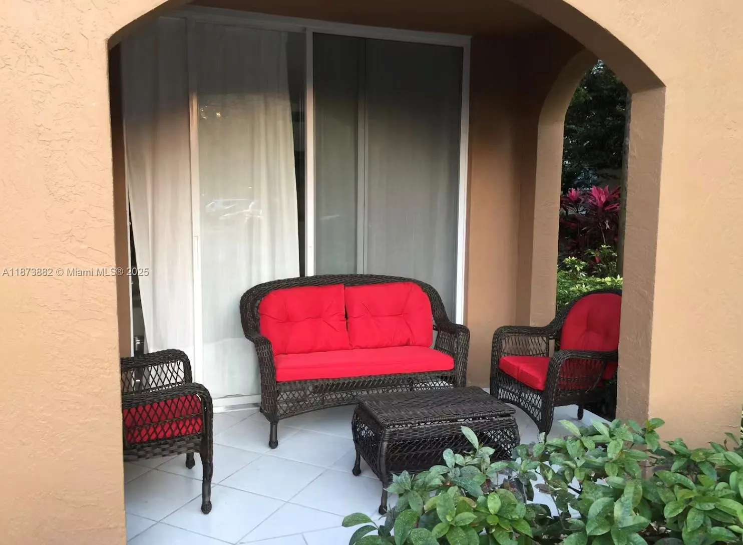 19501 E Country Club Dr, #9107
