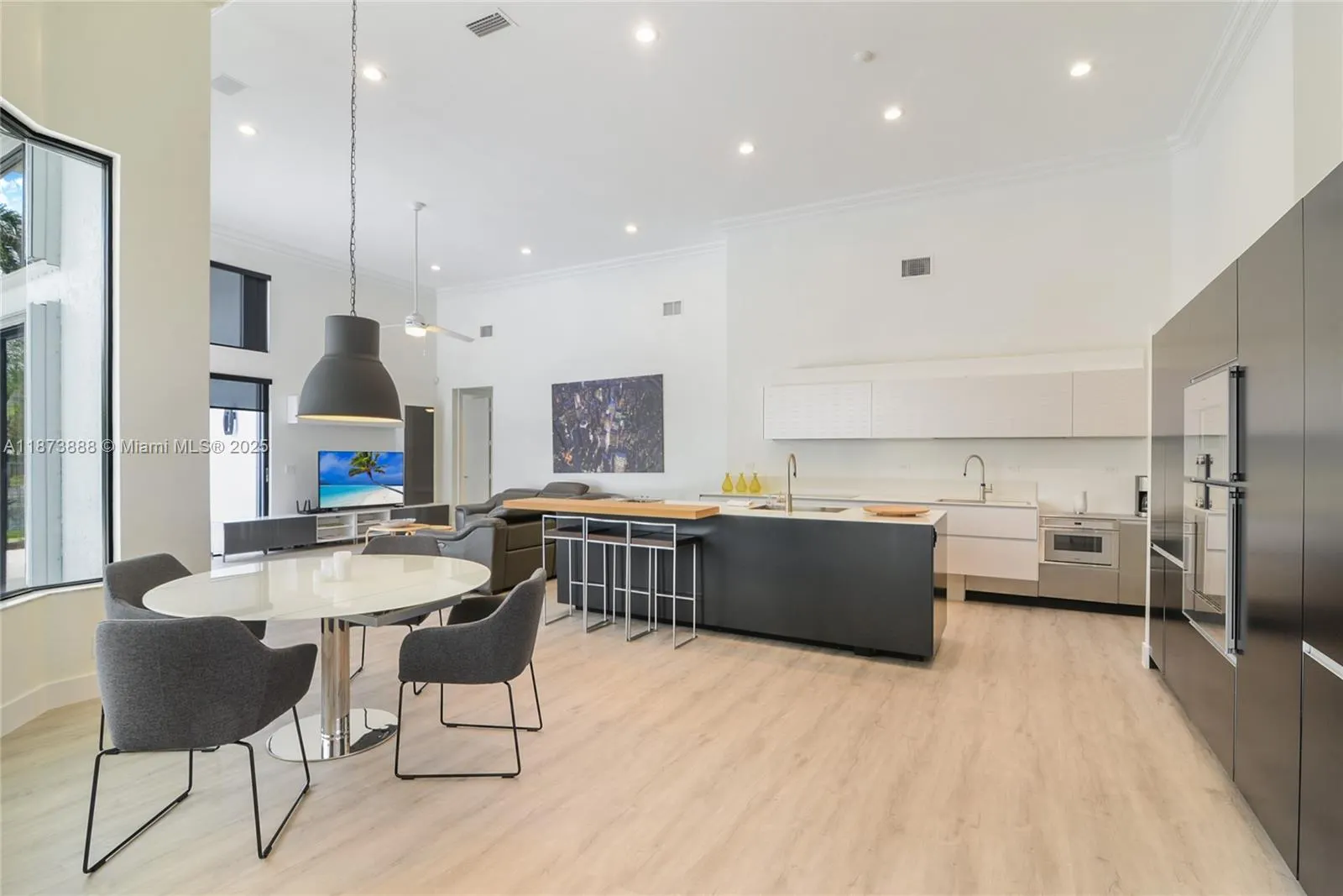 3041 Birkdale